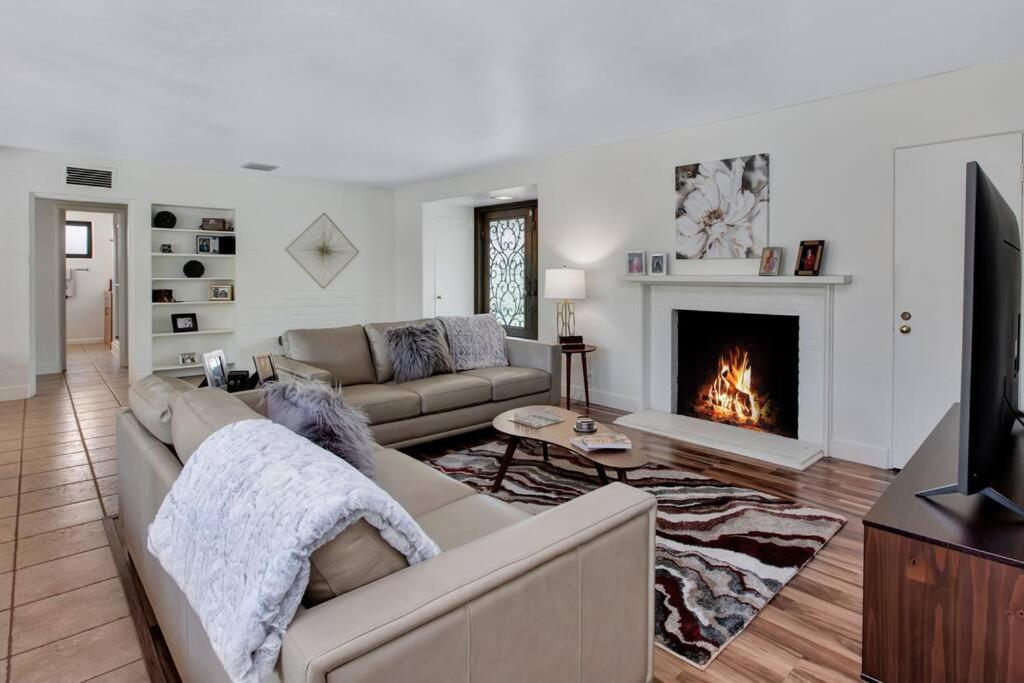פאלם ספרינגס Close To Downtown Ps - Hike, Bike, Swim, Relax מראה חיצוני תמונה